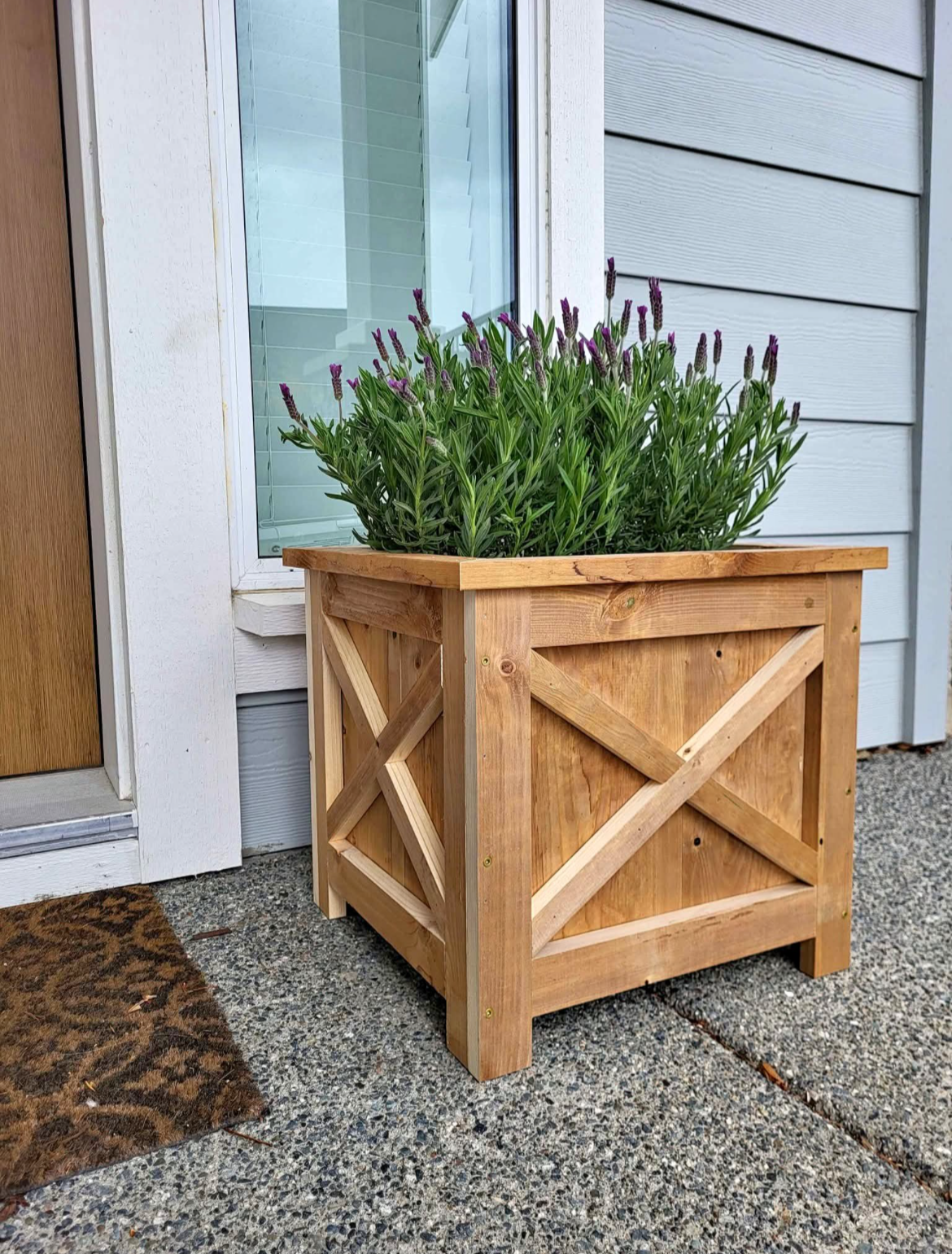 Fancy Cedar Planter Box